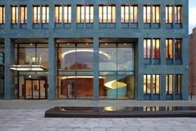 Eingang der Geschäfsstelle