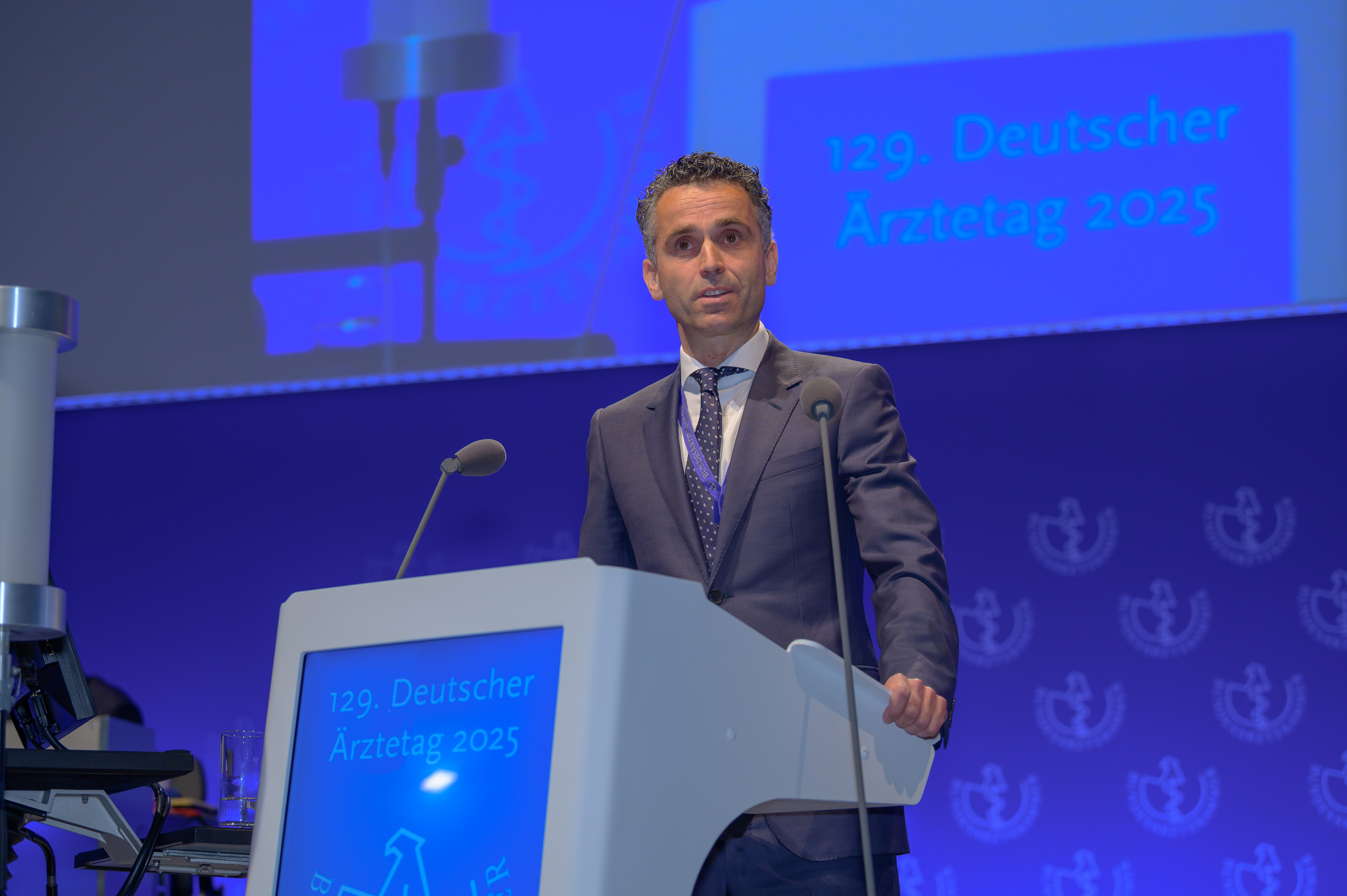 Priv.-Doz. Dr. med. Peter Bobbert